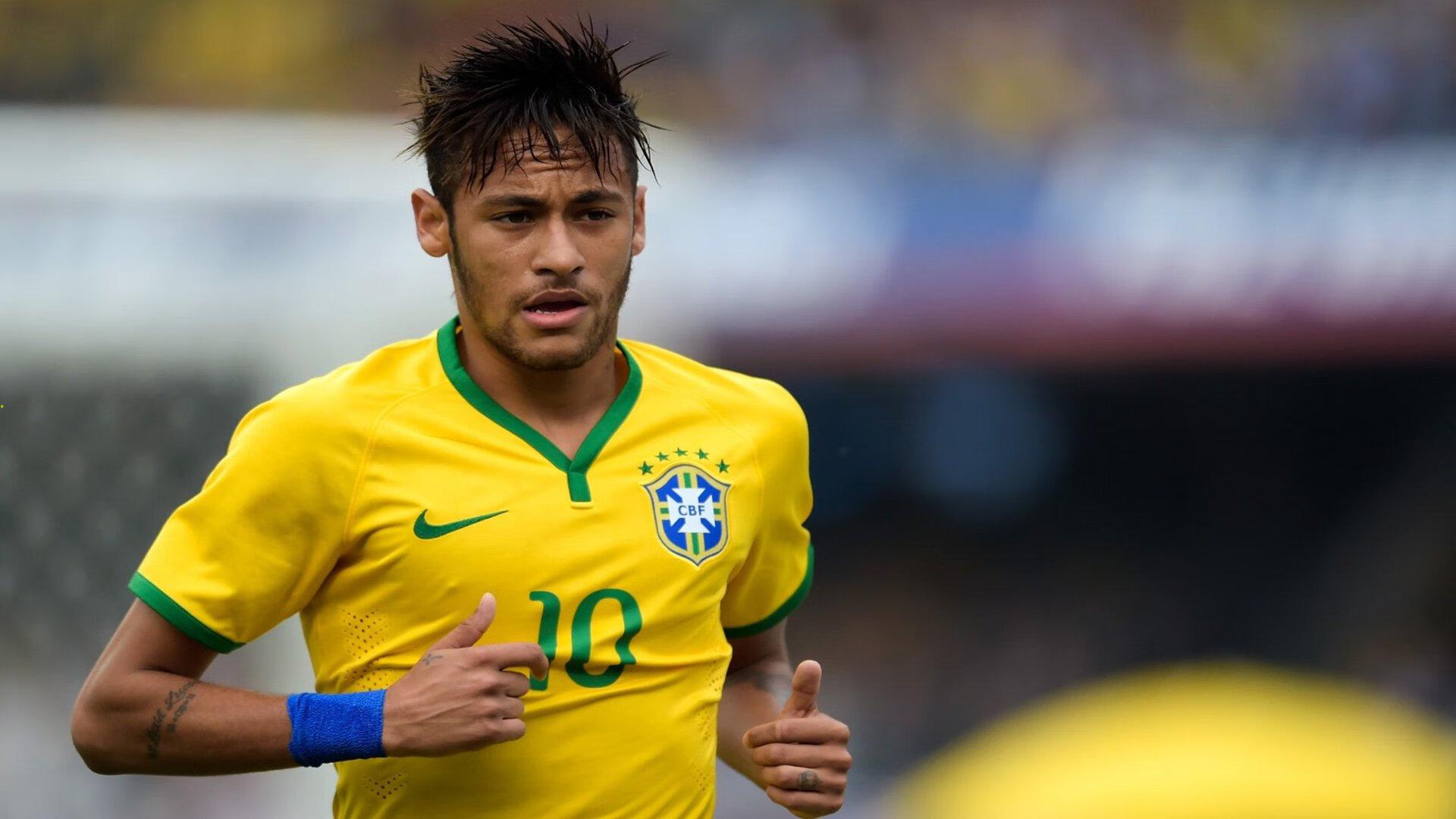 纳达尔强势回归红土赛场 法网前夕展现王者风范